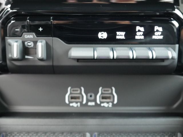 2026 RAM Ram 3500 Big Horn Night Edition