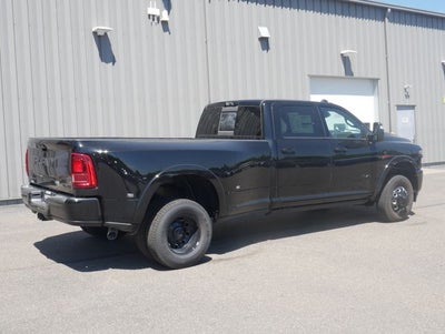 2026 RAM Ram 3500 Limited Night Edition