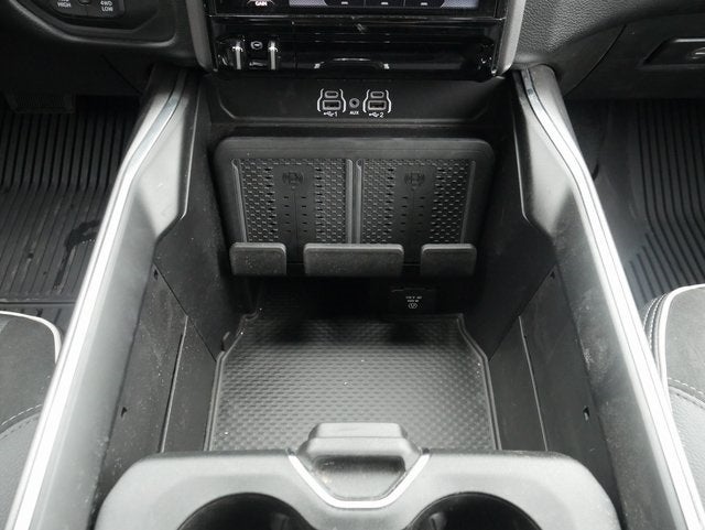 2025 RAM 2500 Laramie Night Edition