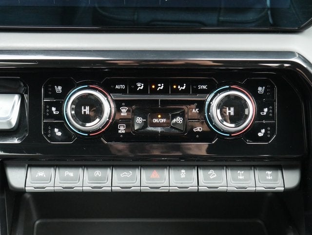 2023 GMC Sierra 1500 AT4X