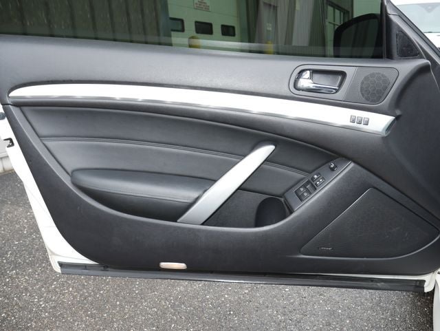 2014 INFINITI Q60 Base