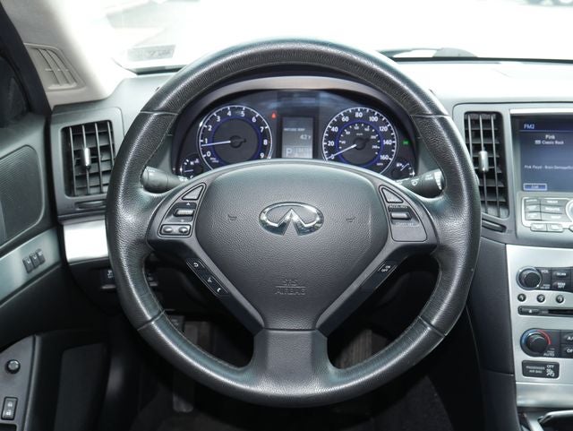 2014 INFINITI Q60 Base
