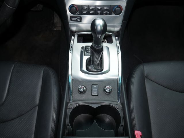 2014 INFINITI Q60 Base