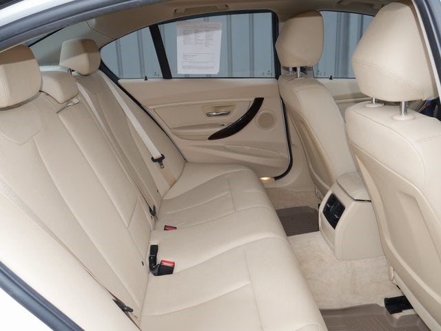 2016 BMW 3 Series 320i xDrive