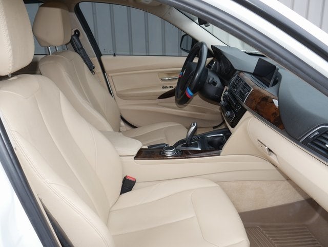2016 BMW 3 Series 320i xDrive