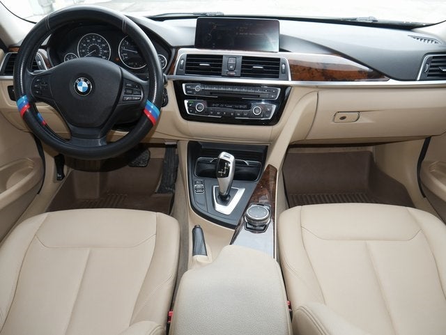 2016 BMW 3 Series 320i xDrive